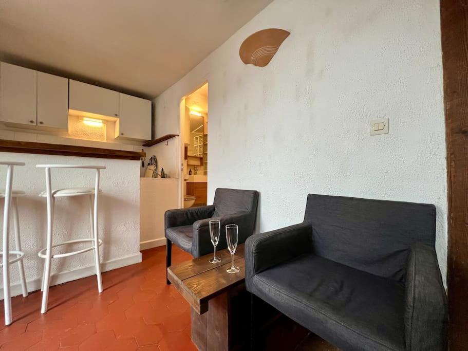 Nid De Fontainebleau - Centre Appartement Buitenkant foto